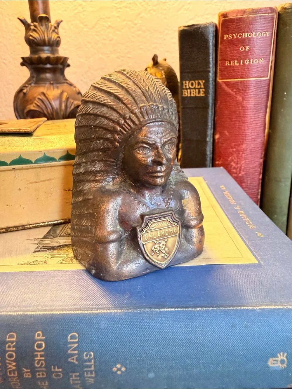 😎3/$20‼️Vintage Native American Chief Bust with Oklahoma Badge